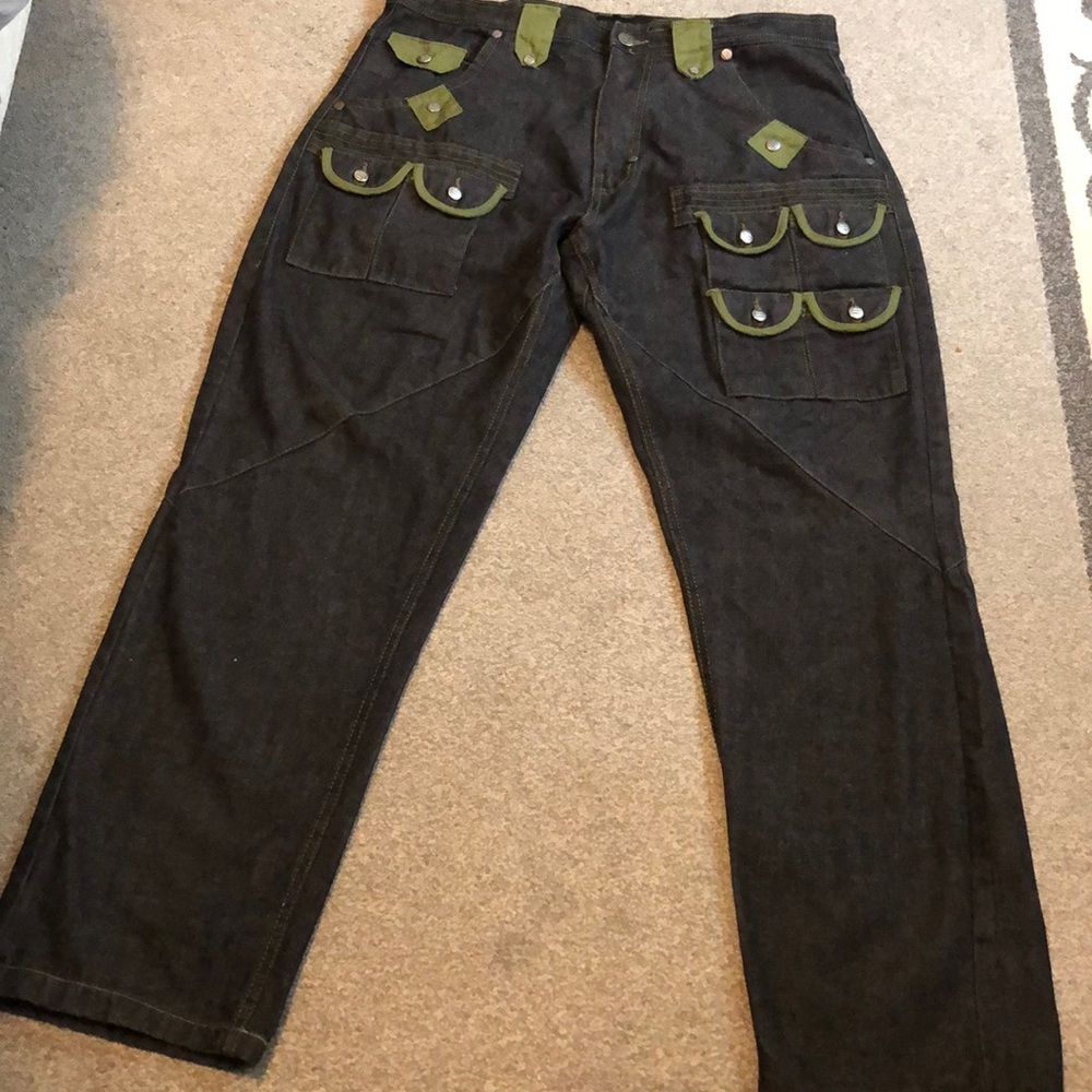 Cool Cargo Style E72 Evolution In Design Men’s Pa… - image 4